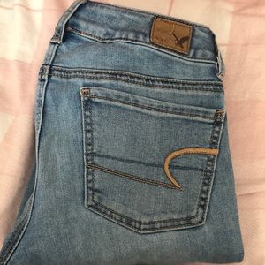 American eagle jeans!